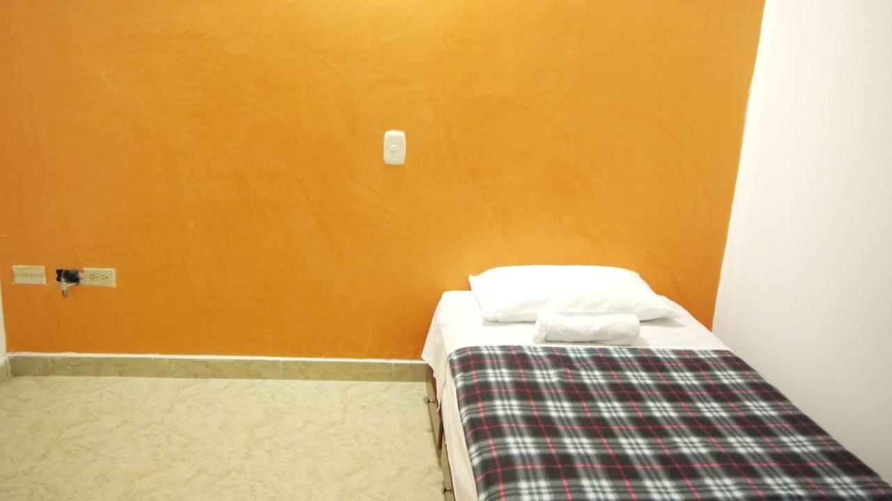 Hostal Naty Luna Хардин Екстериор снимка
