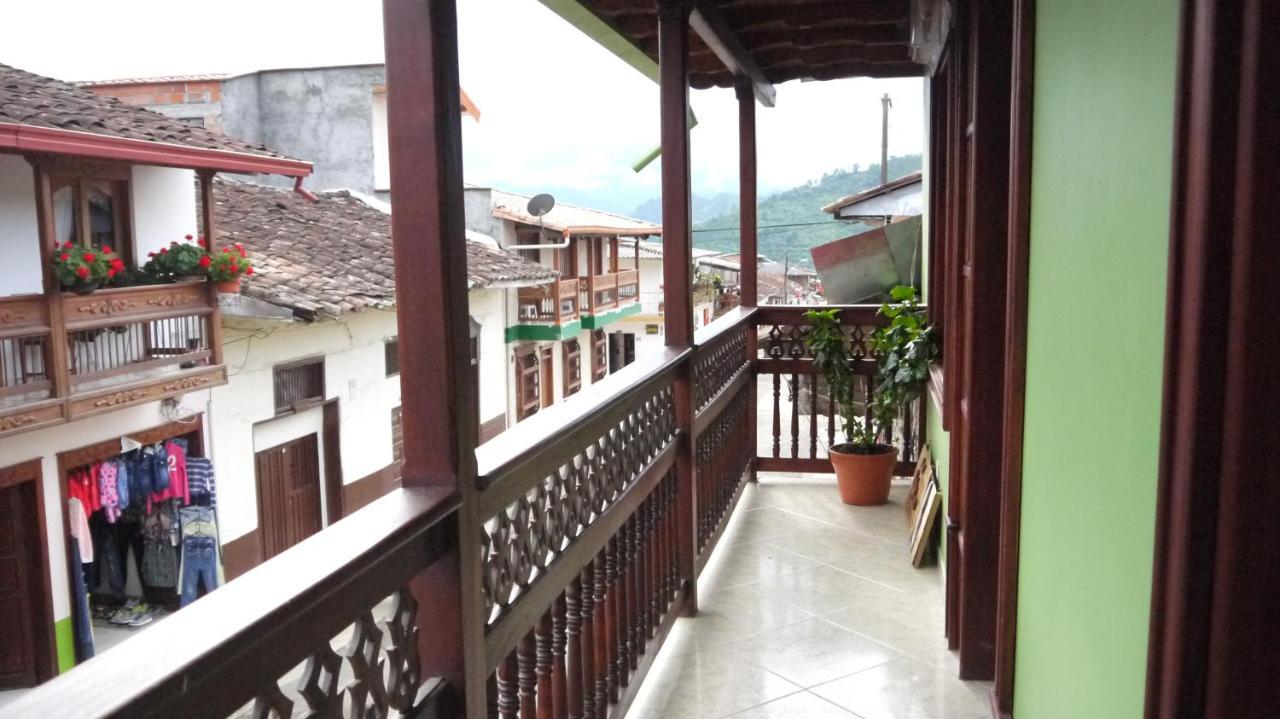 Hostal Naty Luna Хардин Екстериор снимка
